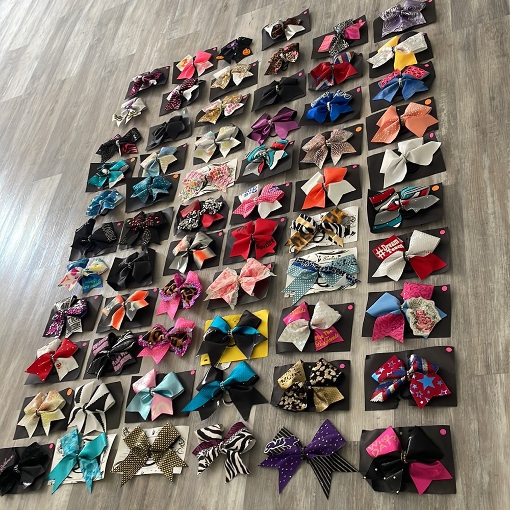 CHEER BOWS
